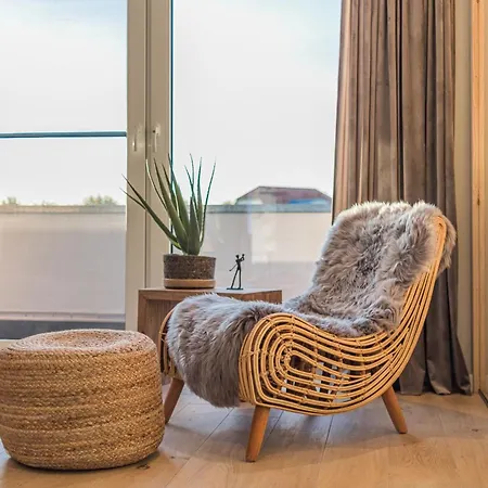 Luxus Penthouse Sundowner Lägenhet Göhren-Lebbin