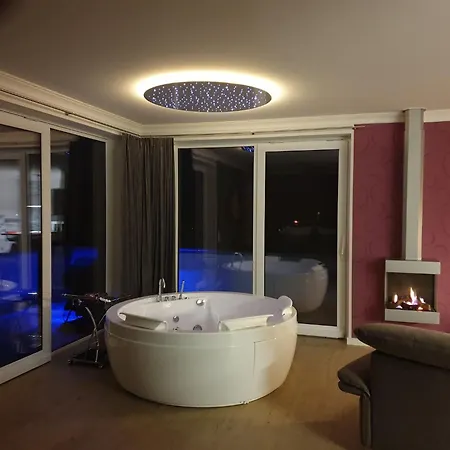 شقة Luxus Penthouse Sundowner Göhren-Lebbin